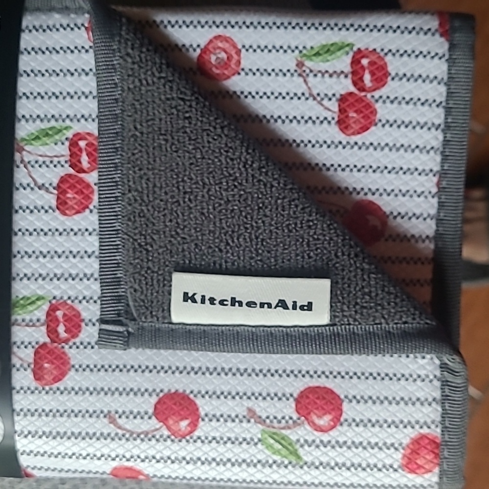 KitchenAid Reversible Drying Mats - Picture 3 of 6